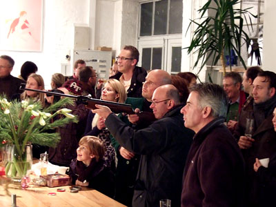 glitterballshooting feinkunstraum 2008